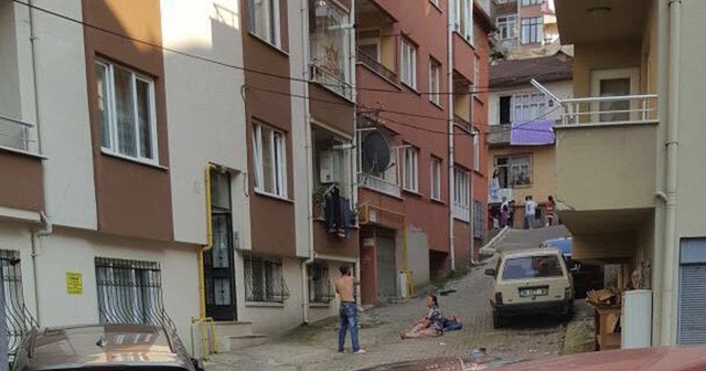 Kardeş kavgası kanlı bitti: 1 ölü