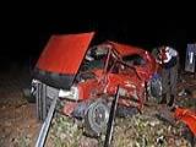 Kastamonu&#039;da feci kaza: 2 ölü 6 yaralı