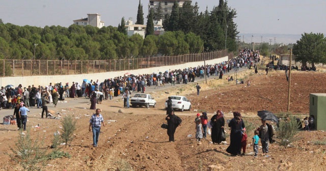 Kurban Bayramı’nı geçirmek için 40 bin Suriyeli ülkesine gitti