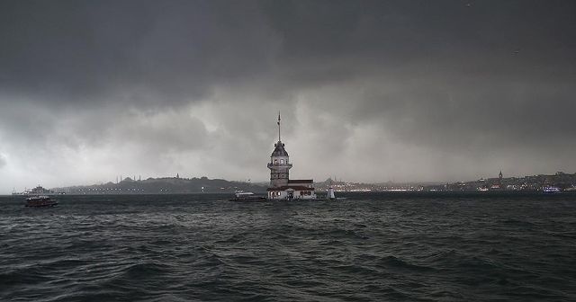 Meteoroloji&#039;den yeni uyarı! İstanbul için saat verdi