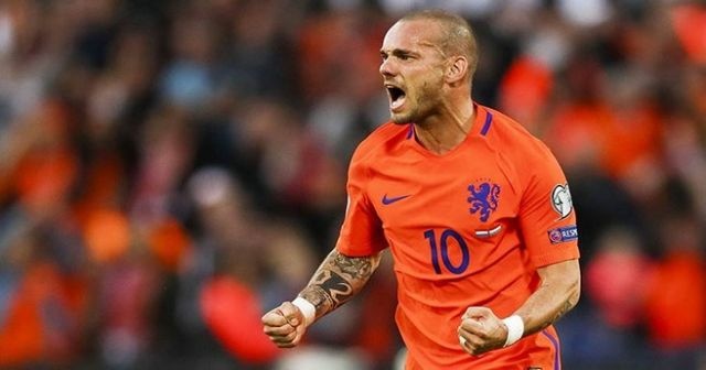 Nice, Sneijder transferini açıkladı