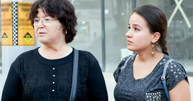 Pazardan dönen kadına kapkaç şoku