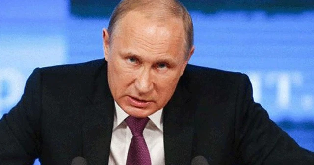 Putin'den canlı yayında fırça