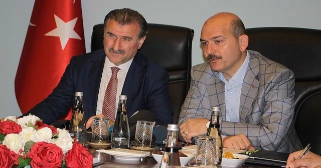 Soylu: Spor sahaları siyasetin yapılacağı yer değildir