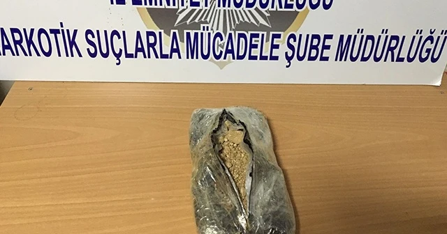 Tedirgin davranışları zehir tacirlerini ele verdi