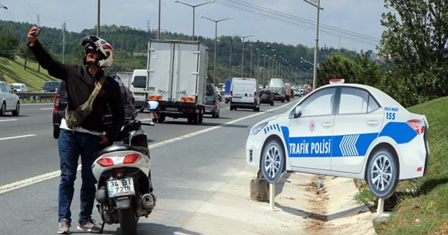 TEM Otoyolu&#039;nda sürücüleri şaşkına döndüren manzara