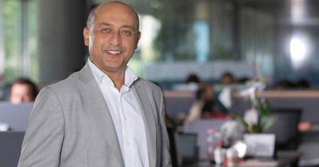 Turkcell’in kurumsal iletişimi Neşet Dereli’ye emanet