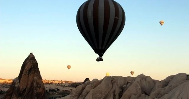Uzakdoğulu turistler Kapadokya’dan balon turu yapmadan gitmiyor