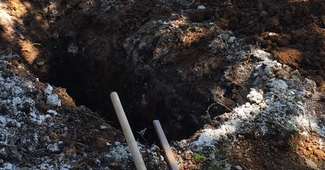 Yanlış mezarı taşıyınca, karakolluk oldular