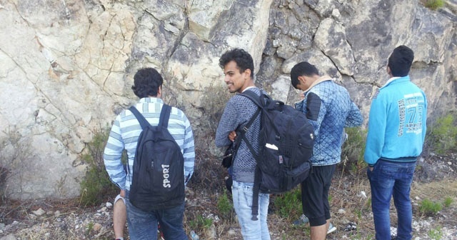 400 euroya yurt dışına çıkmak için anlaşan 53 göçmen yakalandı