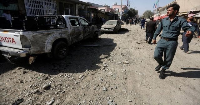 Afganistan&#039;da cami yakınlarında patlama: 6 ölü