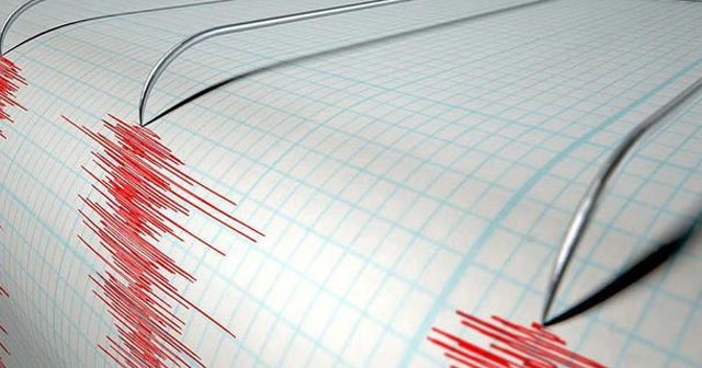 Afyonkarahisar&#039;da 21 saniye arayla 2 deprem