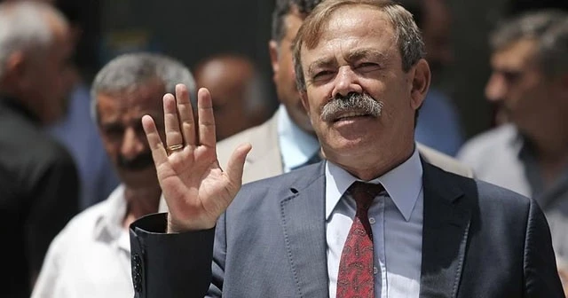 Aranan eski HDP'li Belediye Başkanı Fazıl Türk teslim oldu