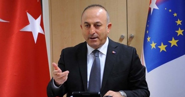 Bakan Çavuşoğlu: Peşmergeye askeri eğitim kesilecek