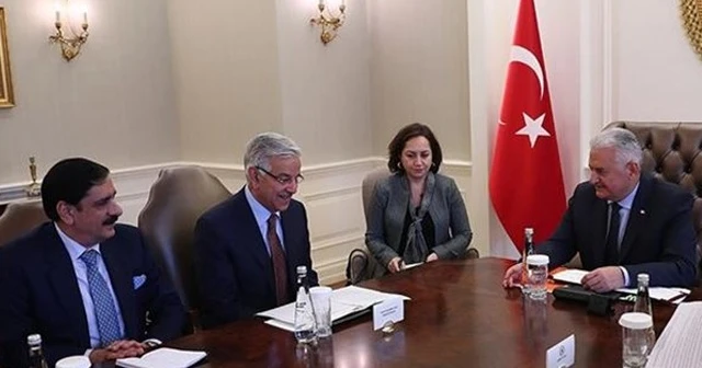 Başbakan Yıldırım'ın Pakistan Dışişleri Bakanı Asıf'ı kabul etti