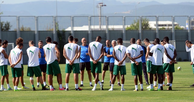 Bursaspor&#039;da hazırlıklar sürüyor