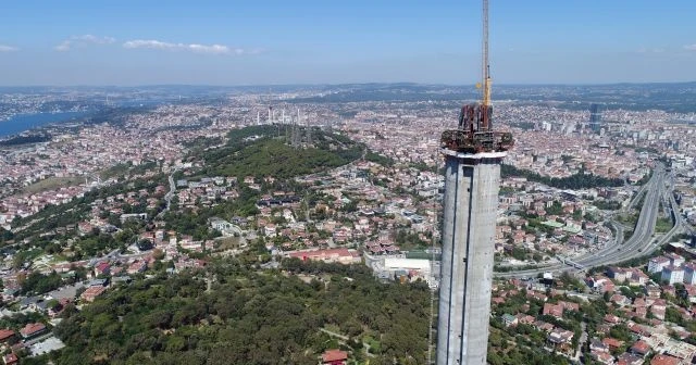 Çamlıca Kulesi antenini bekliyor