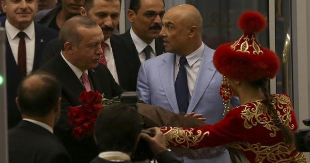 Cumhurbaşkanı Erdoğan Kazakistan&#039;da