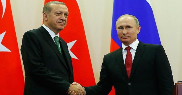 Cumhurbaşkanı Erdoğan Putin ile görüştü