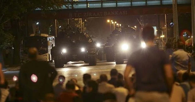 Darbeciler 'en büyük asker bizim asker' diyen sivilleri vurmuş