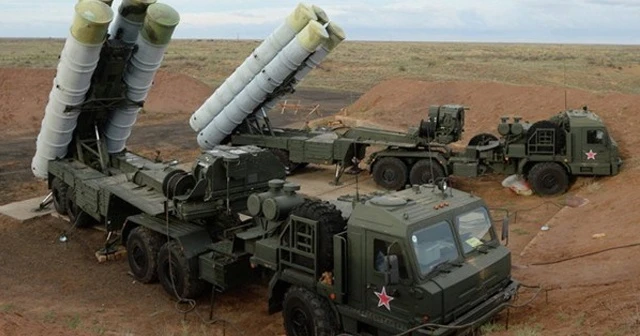 İlk S-400 bataryasının Türkiye'ye sevkiyatı 2018 yılında yapılacak