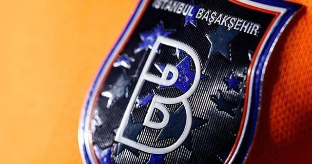 İstanbul Başakşehir'den forma çıkartma açıklaması