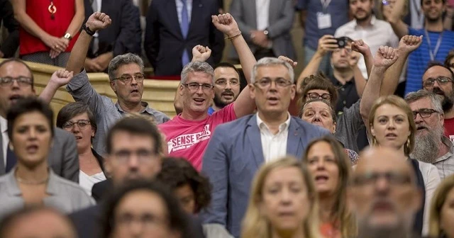 Katalonya 1 Ekim'de bağımsızlık referandumuna gidecek