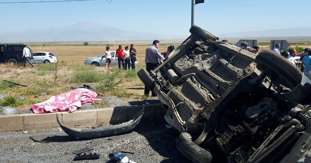 Kayseri-Niğde karayolunda trafik kazası: 1 ölü, 7 yaralı