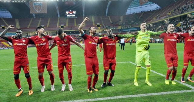 Kayserispor evinde Bursaspor&#039;u mağlup etii