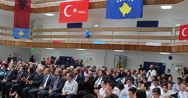 Kosova&#039;daki TMV okullarında ilk ders zili çaldı