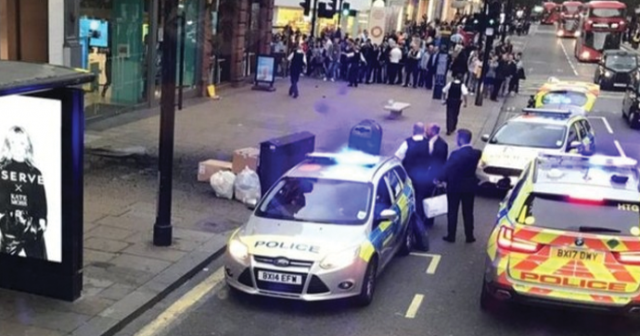 Londra&#039;da patlama! &#039;Herkes çığlık atarak kaçtı&#039;