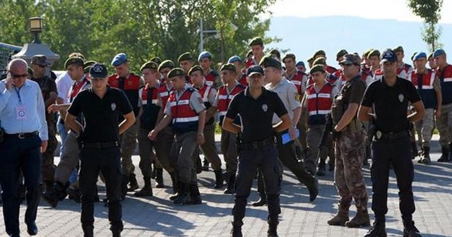 Mahkeme Başkanı&#039;ndan &#039;Haddini bil&#039; fırçası