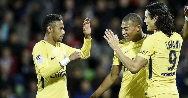 PSG Neymar ve Mbappe ile farklı kazandı