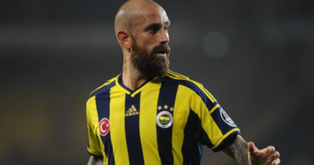 Raul Meireles futbolu bıraktı