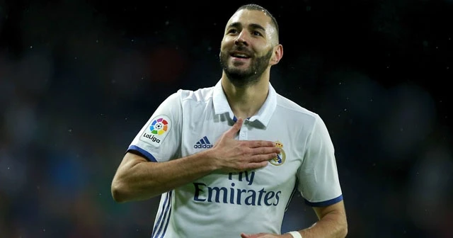 Real Madrid'de Karim Benzema 6 hafta yok