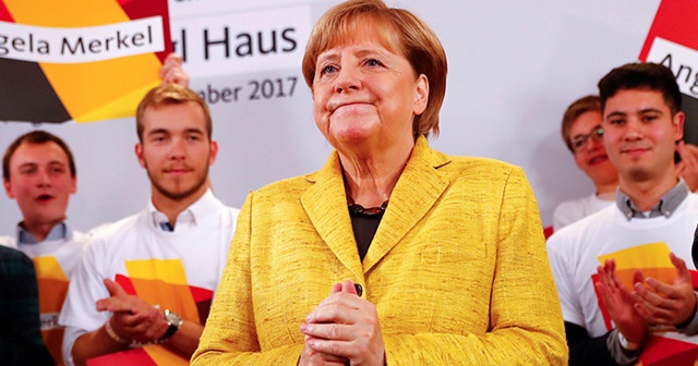 Sondakika: Merkel&#039;in dördüncü zaferi ilan edildi!