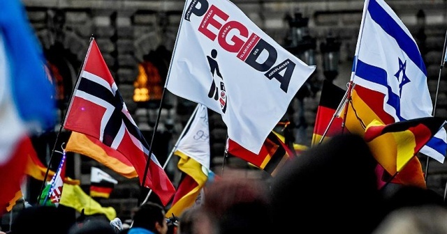 Almanya&#039;da ırkçı PEGIDA gösteri düzenledi