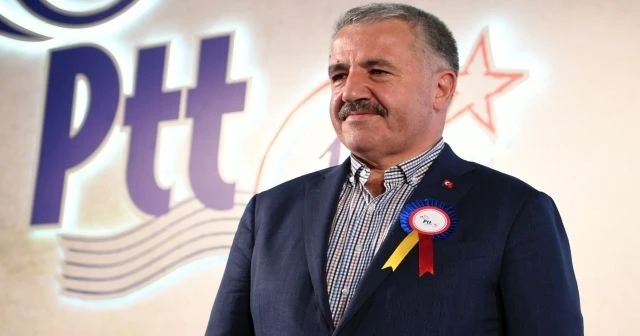 Bakan Arslan PTT&#039;nin 177&#039;inci kuruluş yıl dönümünü kutladı