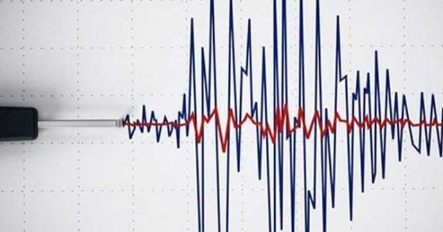 Banda denizinde deprem oldu