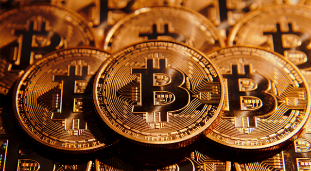 Bitcoin rekor üzerine rekor kırıyor
