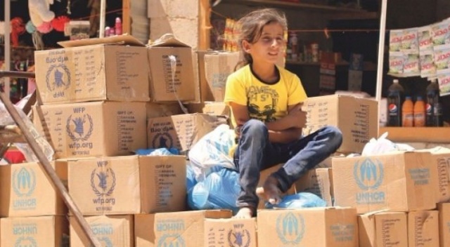 BM Suriyelilere bozuk gıda dağıttı