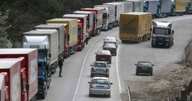 Cilvegözü Sınır Kapısı&#039;nda yoğunluk