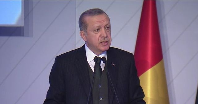 Cumhurbaşkanı Erdoğan, D-8 Zirvesi&#039;nde konuştu