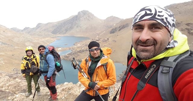 Dağcı Tunç Fındık ve ekibi Hakkari’de tırmanış yaptı