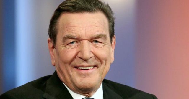 Gerhard Schröder: Türkiye ile iyi ilişkiler kurulmalı