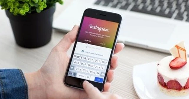 Instagram&#039;a yeni canlı yayın özelliği