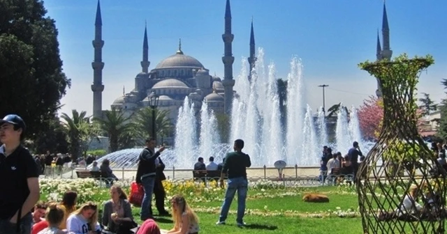 İstanbul'a gelen turist sayısı arttı