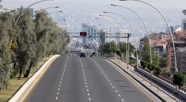 İstanbul&#039;da bazı yollar trafiğe kapatıldı