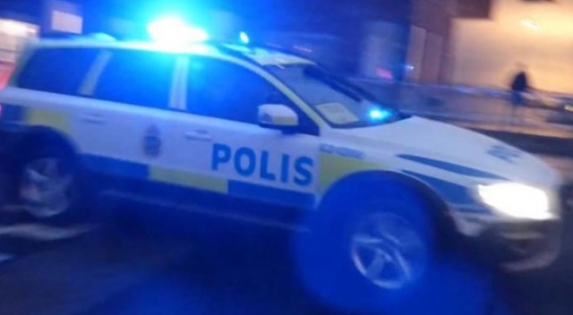 İsveç&#039;te silahlı saldırı! Yaralılar var