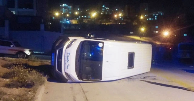 Öğrenci servisi devrildi! Çok sayıda yaralı var